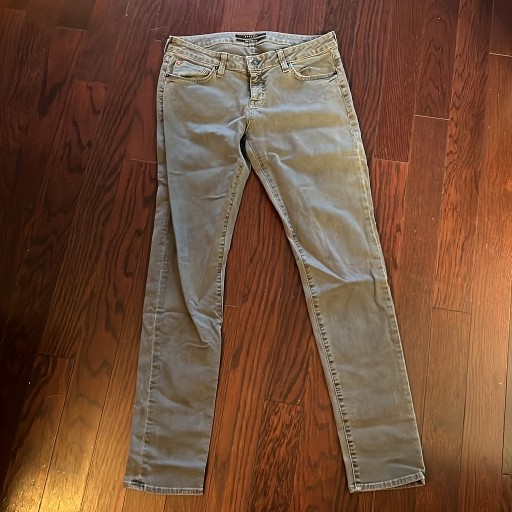 Hudson jeans. Grayish. Size 29